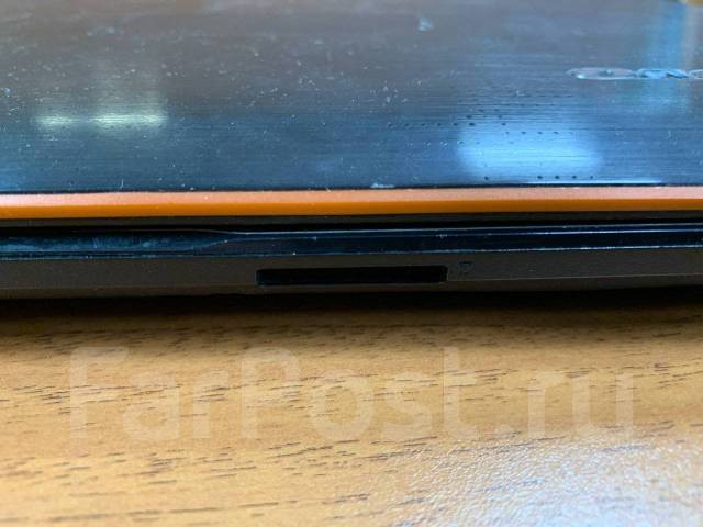 Lenovo IdeaPad Y570. 15.6", 2,2����, ��� 4 ��, ���� 300���, WiFi: 1, Bluetooth: 1 ����