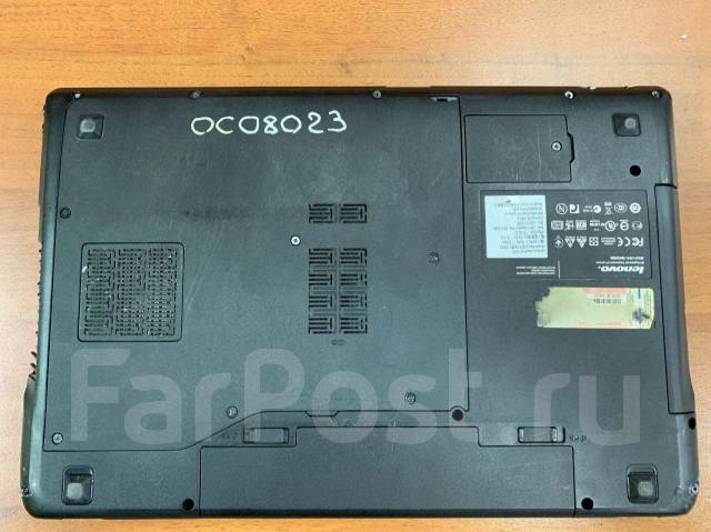 Lenovo IdeaPad Y570. 15.6", 2,2����, ��� 4 ��, ���� 300���, WiFi: 1, Bluetooth: 1 ����