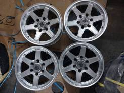 Blows. 7.0x16", 6x139.7, ET26 