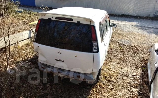 Nissan Cube. AZ10, CG13 DE ����