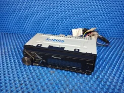 Pioneer MVH-S100UBG ����