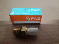 ������ ����������� ����������� �������� Toyota Caldina 8942812150 AT191 4EFE 8942812150 ����