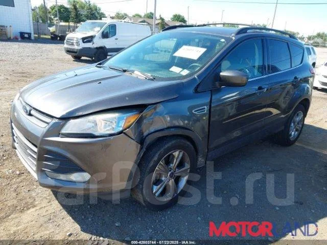 �������� ����������� Ford Escape 2012-2015 20739633 BV6Z6K775B ����