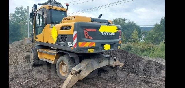 Volvo EW205D ����