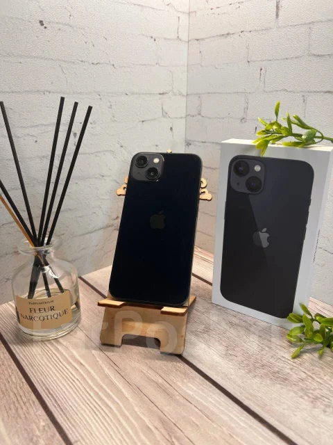 Apple iPhone 13. �/�, 128 ��, ������, 4G LTE, NFC ����