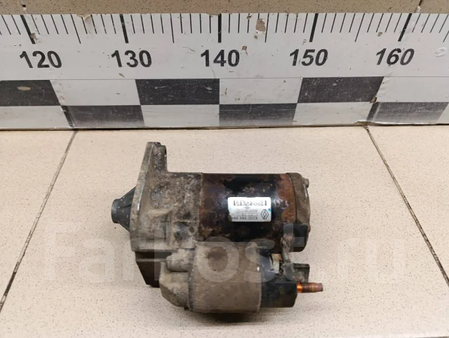 ������� Renault Duster 2012 233001105R ����