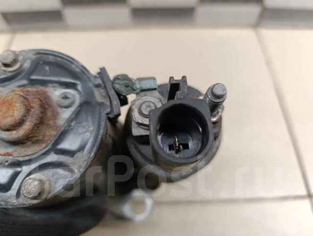 ������� VW Passat [B6] 2005-2010 0AH911023A ����