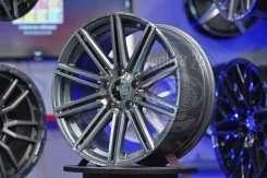Vossen CV4. 8.0x17", 5x114.3, ET35, �� 73,1���. ����