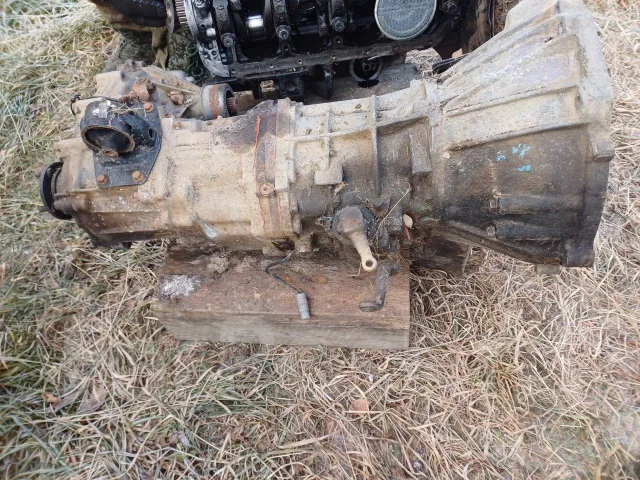 Toyota Hiace ����