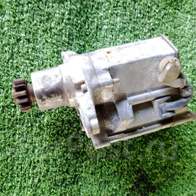 ������� Toyota Camry, SV30 2810074011 ����