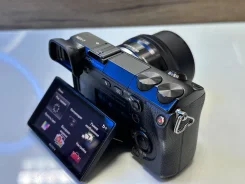 Sony Alpha NEX-7 Kit ����
