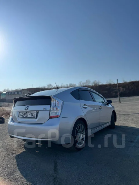 Toyota Prius. �������, ��������, 1.0 (99��.�.), ������, 300 000����. �� ����