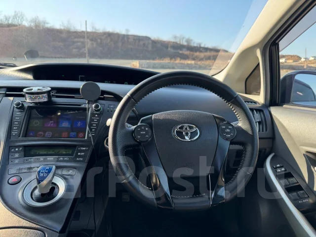 Toyota Prius. �������, ��������, 1.0 (99��.�.), ������, 300 000����. �� ����