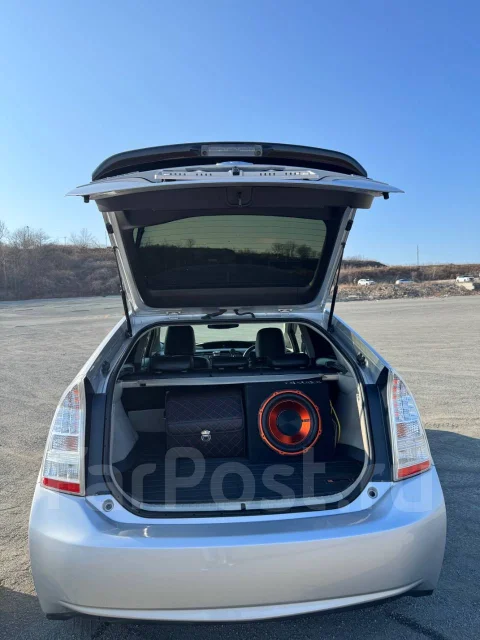 Toyota Prius. �������, ��������, 1.0 (99��.�.), ������, 300 000����. �� ����