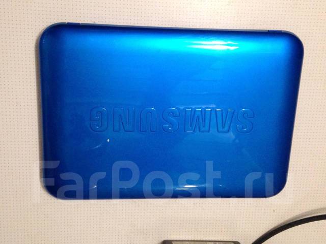 Samsung NS310. 10.1" ����