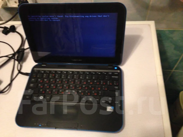 Samsung NS310. 10.1" ����