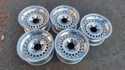 SSR. 8.5x17", 6x139.7, ET-7,  108,1. 