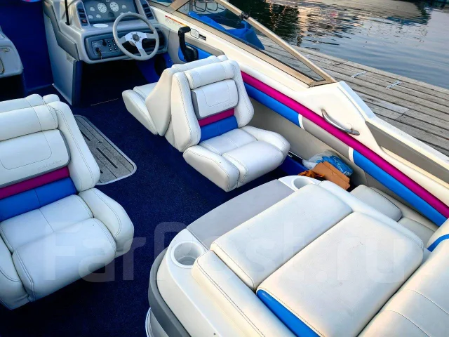 Thunderbird Falcon. ����� 5,5��., ��������� ������������, 135��.�., ������ ����