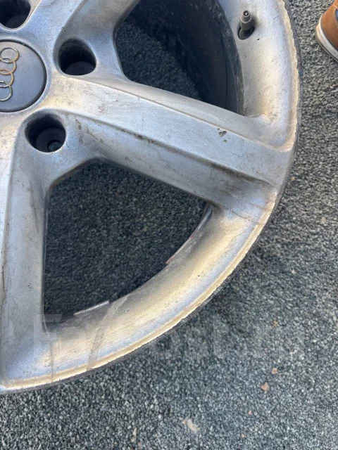 Audi. 9.0x20", 5x130, ET60, �� 73���. ����