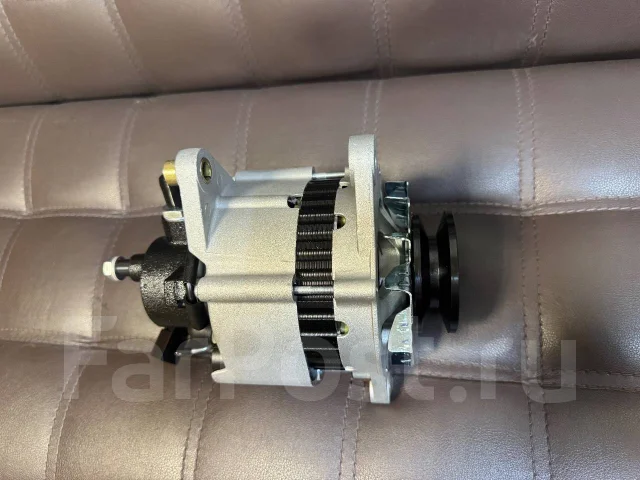 ��������� 4JB1, 4JG2, 4JA1 (12V 80A) 8-97133-8540 ����