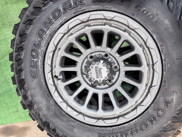 Hot Stuff Barkley Hardrock Rizard. 8.0x17", 6x139.7, ET20, �� 105���. ����