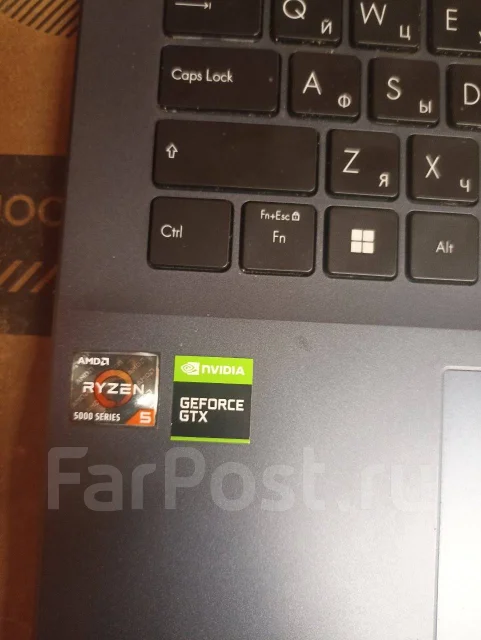 Asus VivoBook 15 ����