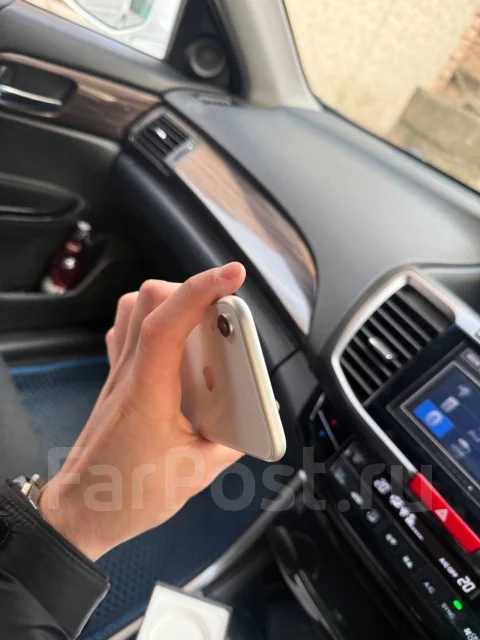 Apple iPhone Xr. �/� ����