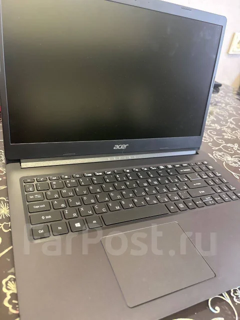Acer. 15", WiFi: 1, Bluetooth: 1 ����