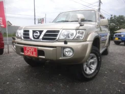 Nissan Safari ����