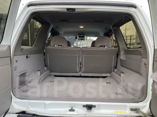 Nissan Safari ����