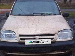 Chevrolet Niva ����