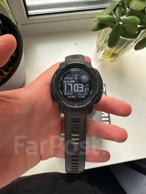 Garmin Instinct 2. GPS, NFC, IP67, IP68 ����