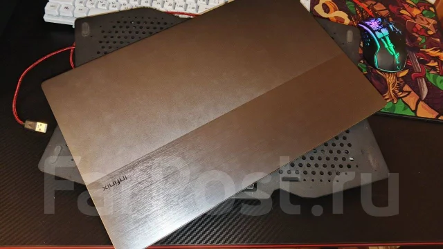 Infinix InBook X2 Plus. 15.6", 2,5����, ��� 8 ��, ���� 512���, WiFi: 1, Bluetooth: 1 ����