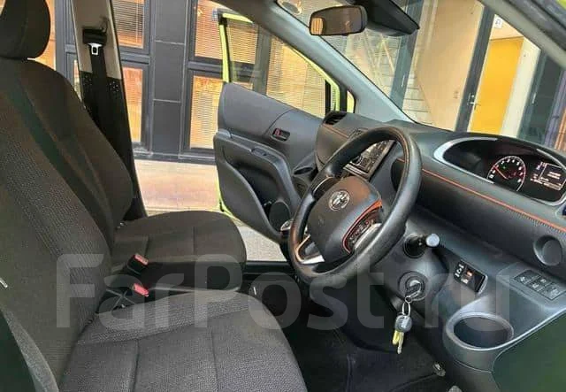 Toyota Sienta. ��������, ��������, 1.5 (109��.�.), ������, 28 000����. ��, �/�. ��� ����� �� ������������ ����