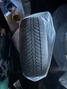 Bridgestone Blizzak LM-80. �����������, 2016 ���, �/�, ����� 50 % ����