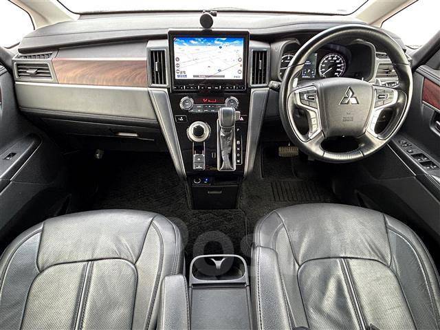 Mitsubishi Delica. ��������, 4wd, 2.3 (145��.�.), ������, 35 020����. ��, �/�. ��� ����� �� ������������ ����