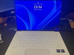 Honor MagicBook Pro. 14", 2,9����, ��� 32 ��, ���� 1 024���, WiFi: 1, Bluetooth: 1, ����������� �� 12��. ����
