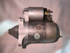������� Mazda Familia BG3P B3 � �������� B50518400 ����