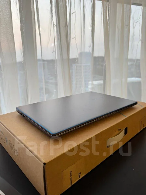 Honor MagicBook 15. 15.6", ��� 8 ��, ���� 512���, WiFi: 1, Bluetooth: 1 ����