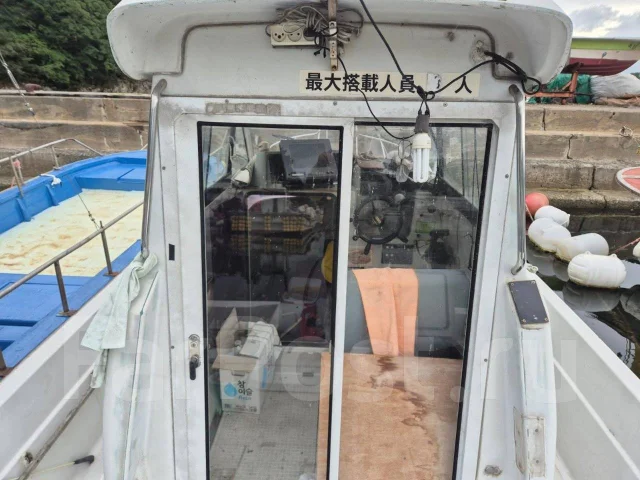 Yanmar. 2002 ���, ����� 8��., ��������� ���������, 225��.�., ������. ��� ����� �� ������ ����