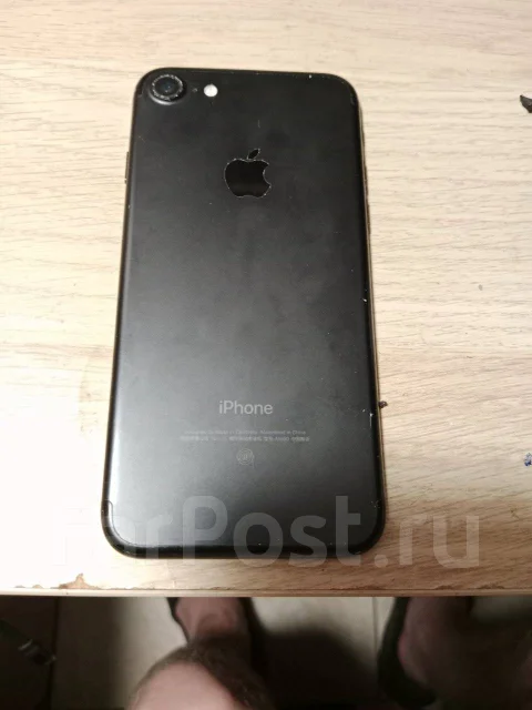 Apple iPhone 8 ����