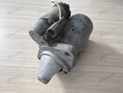 ������� Nissan Primera P10 1990-1996 [2330070J00] 2330070J00 ����