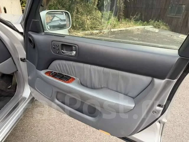 Toyota Celsior ����