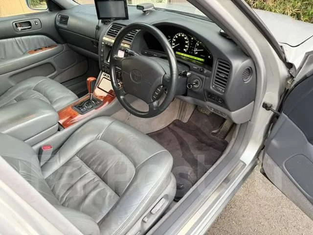Toyota Celsior ����