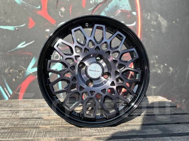Work Seeker. 6.0x15", 4x100, ET35, �� 67,1���. ����