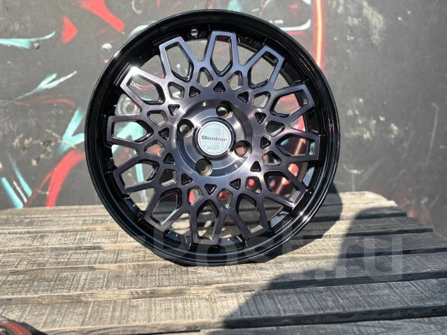 Work Seeker. 6.0x15", 4x100, ET35, �� 67,1���. ����