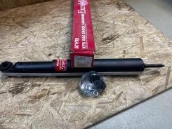 ����������� 343313 ���. RAV- 4 SXA10J 3D(96-00) KYB (������) ������ ����� 343313 ����