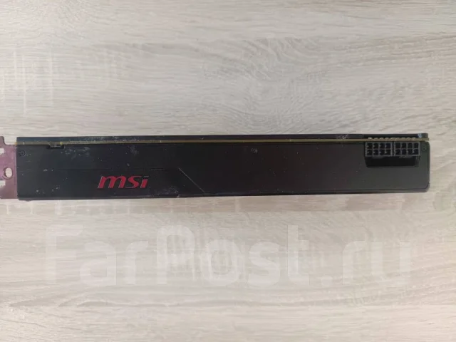 Radeon RX Vega 56 ����
