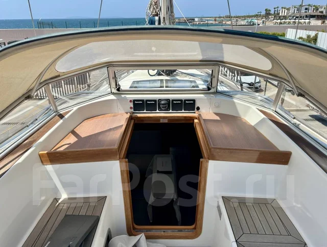 �������� ���� Hallberg-Rassy 44 (2021). ����� 14,45��., 2021 ���. ��� ����� �� �����-���������� ����