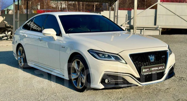 Toyota Crown. �������, ������, 2.5 (184��.�.), ������, 106 000����. �� ����